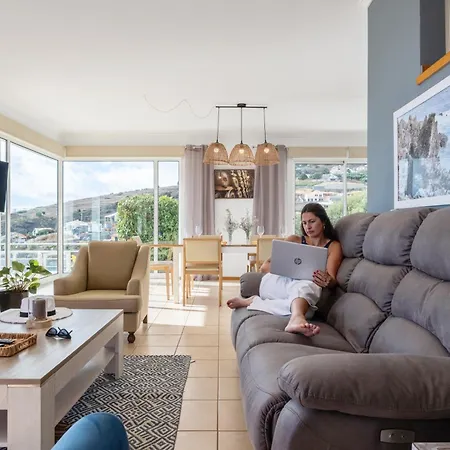 Βίλα Magnolia Sunsets Calheta (Madeira)