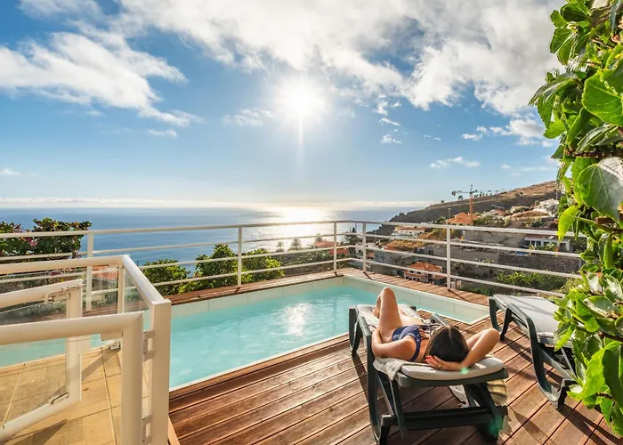 Magnolia Sunsets Villa *