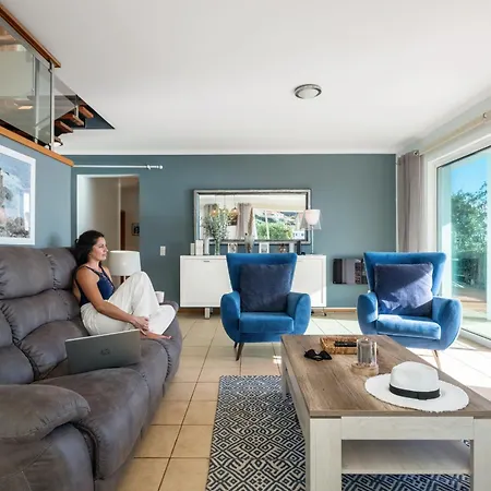 Magnolia Sunsets Calheta